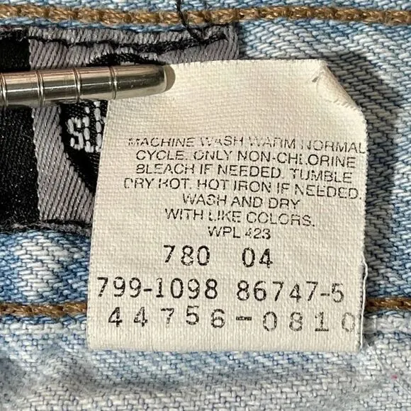 34w USA 90s‎ Vintage Levi's SilverTab Cutoffs