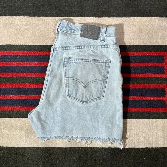 34w USA 90s‎ Vintage Levi's SilverTab Cutoffs