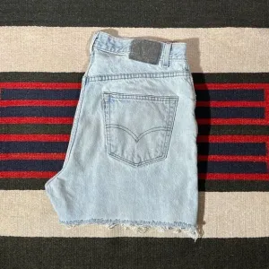 34w USA 90s‎ Vintage Levi's SilverTab Cutoffs
