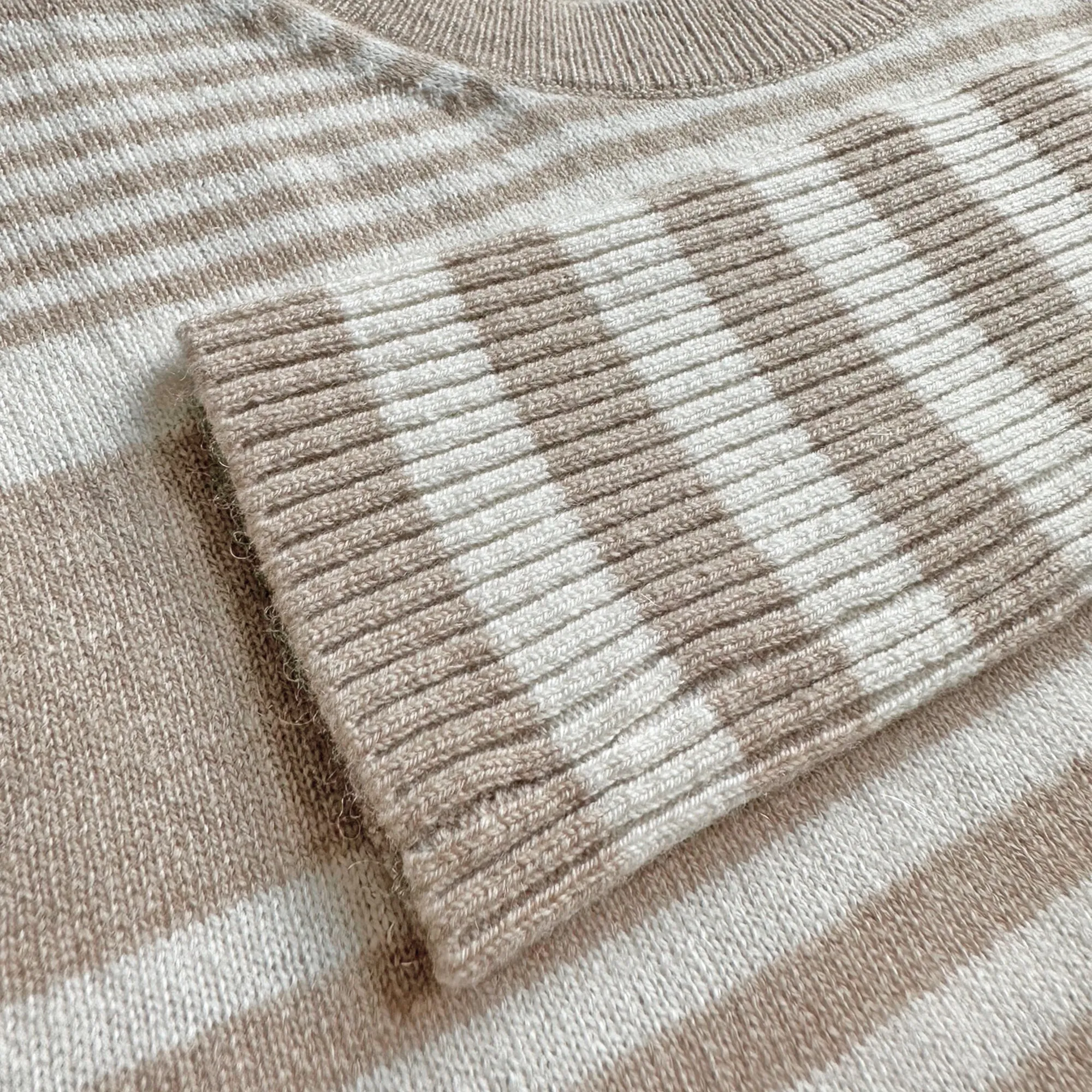 Aspen sweater cashmere sand/white