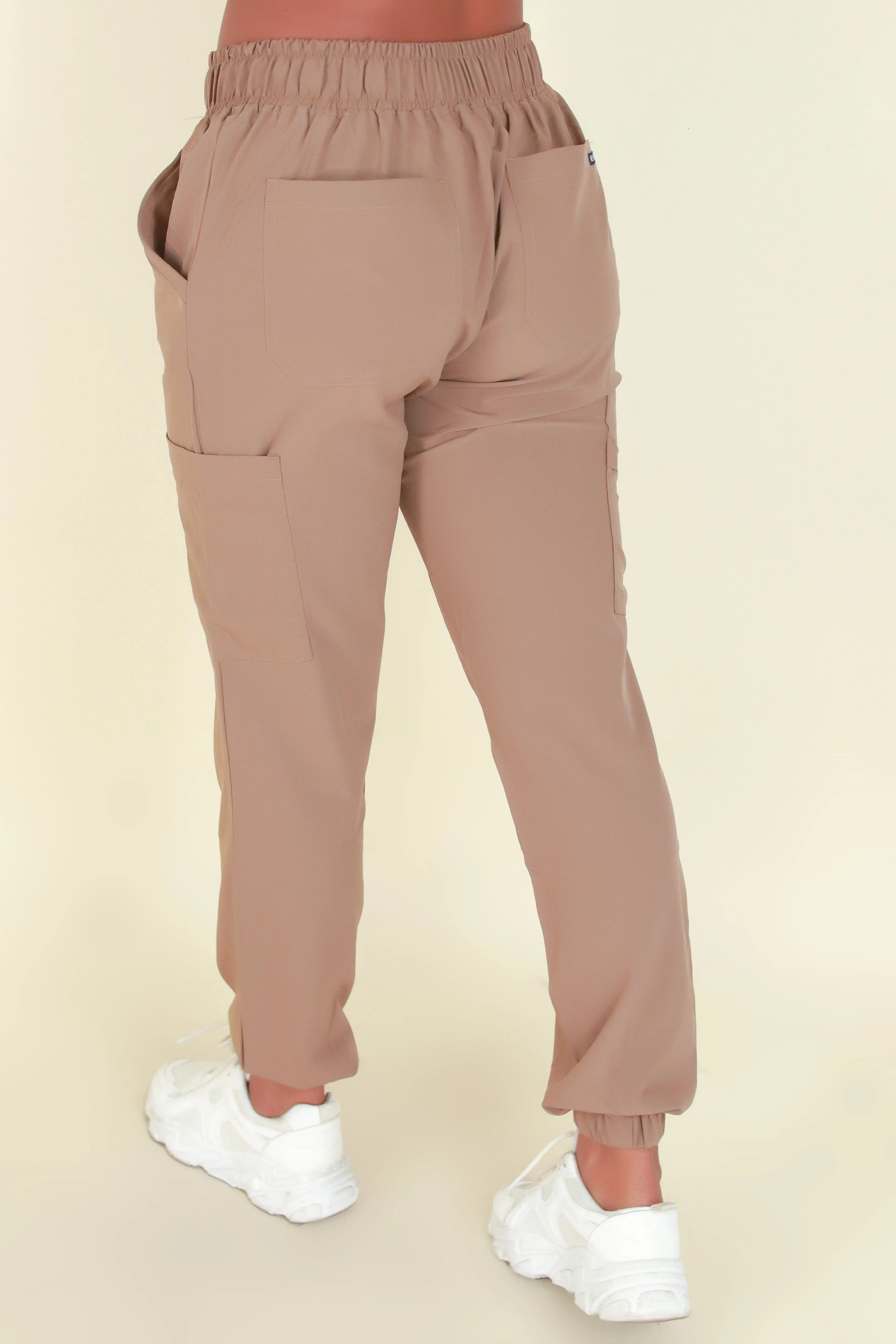 BACK AT IT SCRUB PANTS