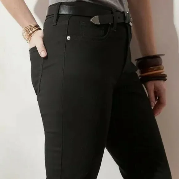 Banana Republic Low-Rise Black Tapered Girlfriend Jeans Size 0/25 PETITE