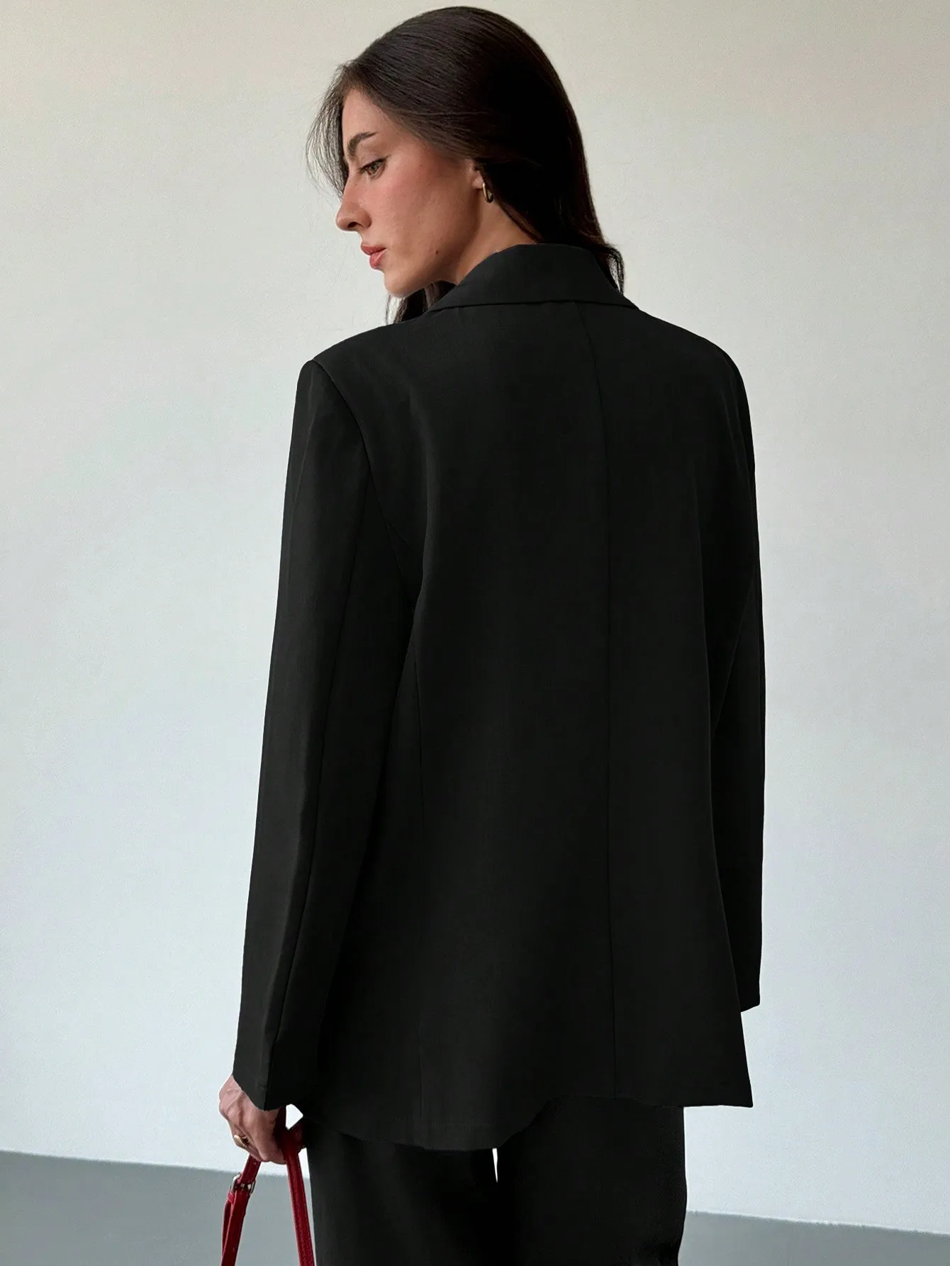 Blazer Aloruh gris texturizado para mujeres jóvenes