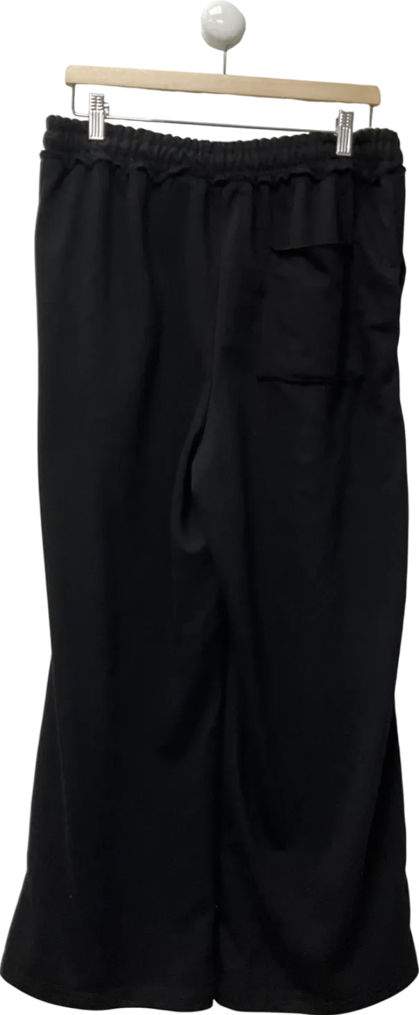 boohooMan Black Extreme Wide Leg Raw Edge Loopback Jogger UK M
