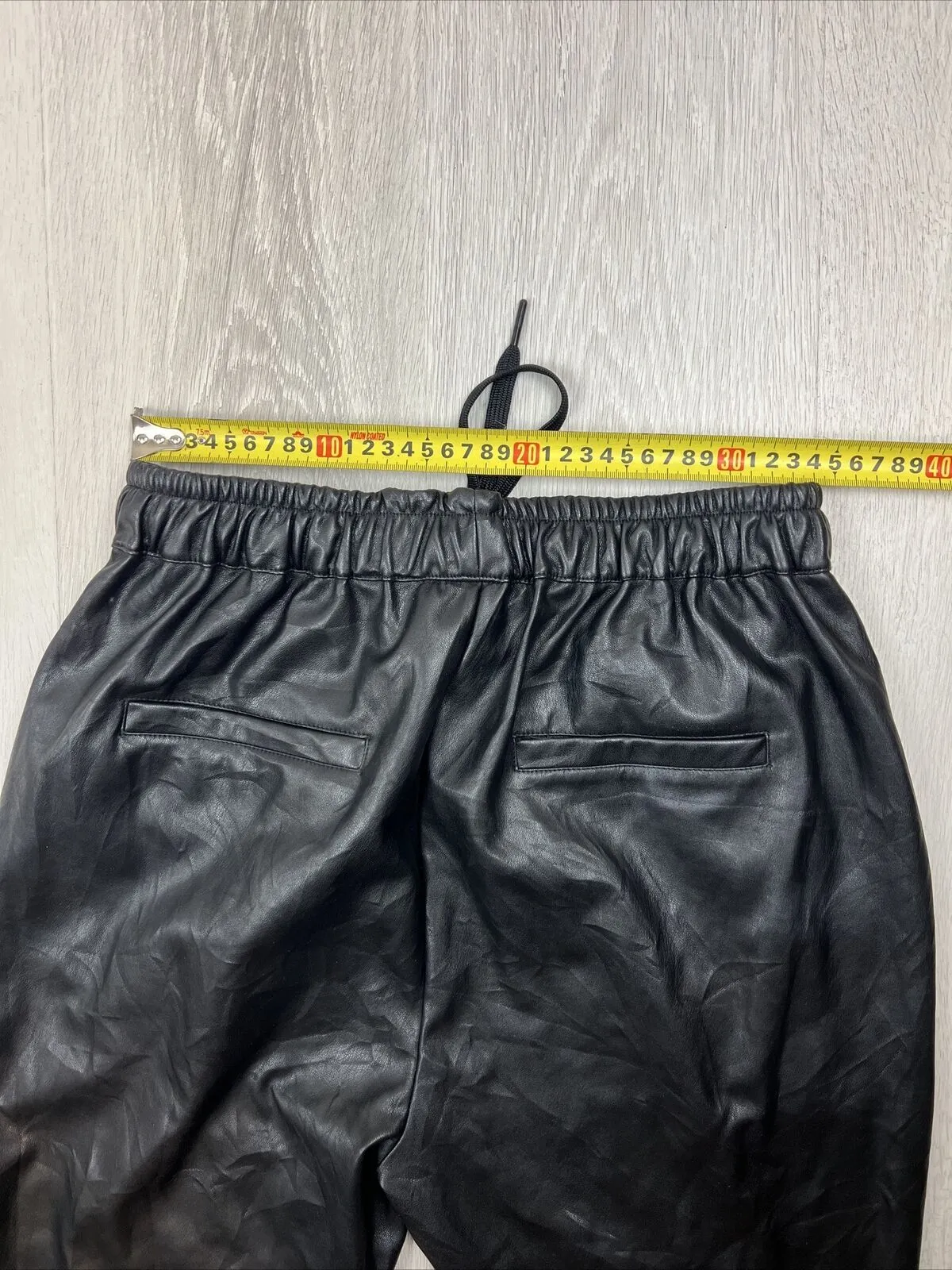 Decjuba D-Luxe Womens Black Faux Leather Jogger Pants Size Small