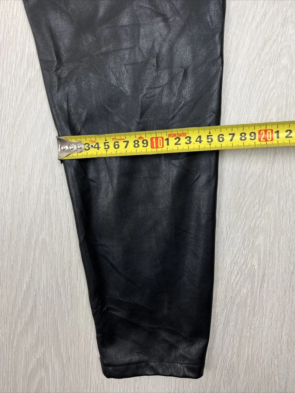 Decjuba D-Luxe Womens Black Faux Leather Jogger Pants Size Small