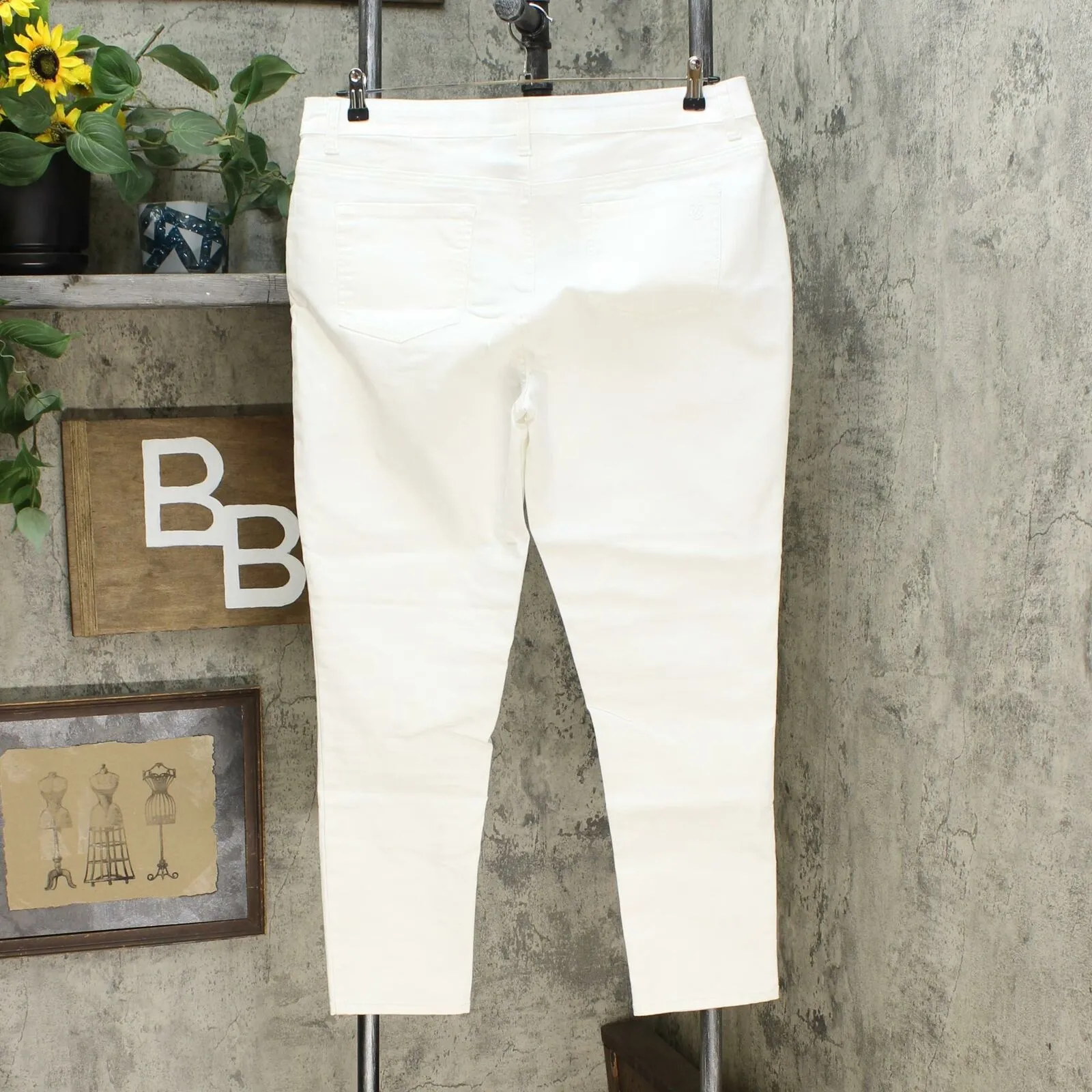 DG2 by Diane Gilman Women's Pull On Skinny Jeans