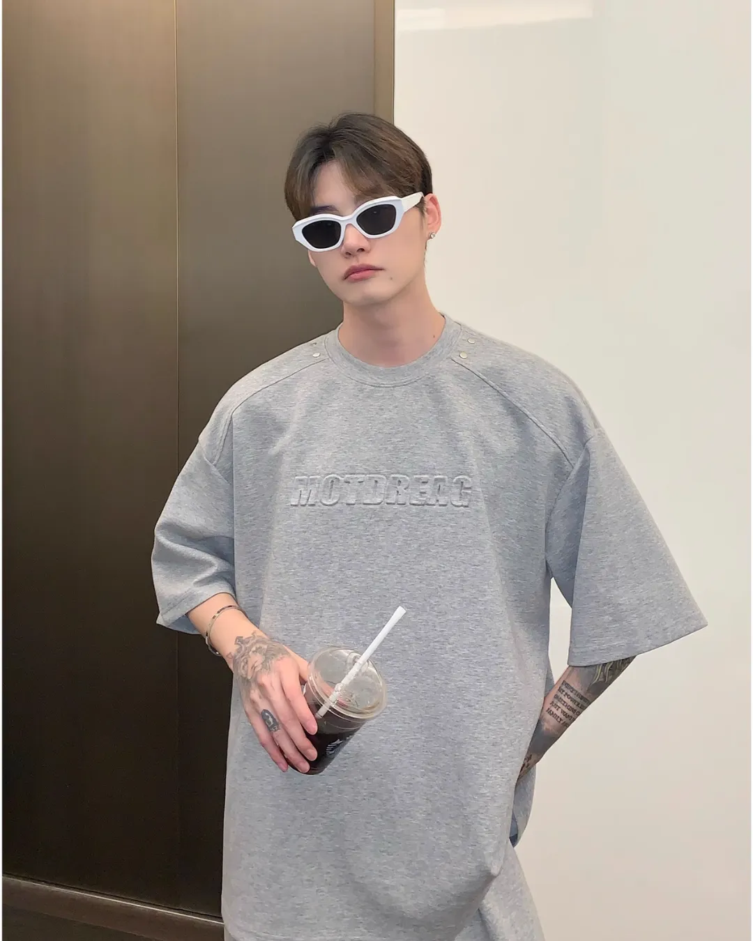 Embossed Logo Short Sleeve T-shirt / Wide Pants CBJ0069