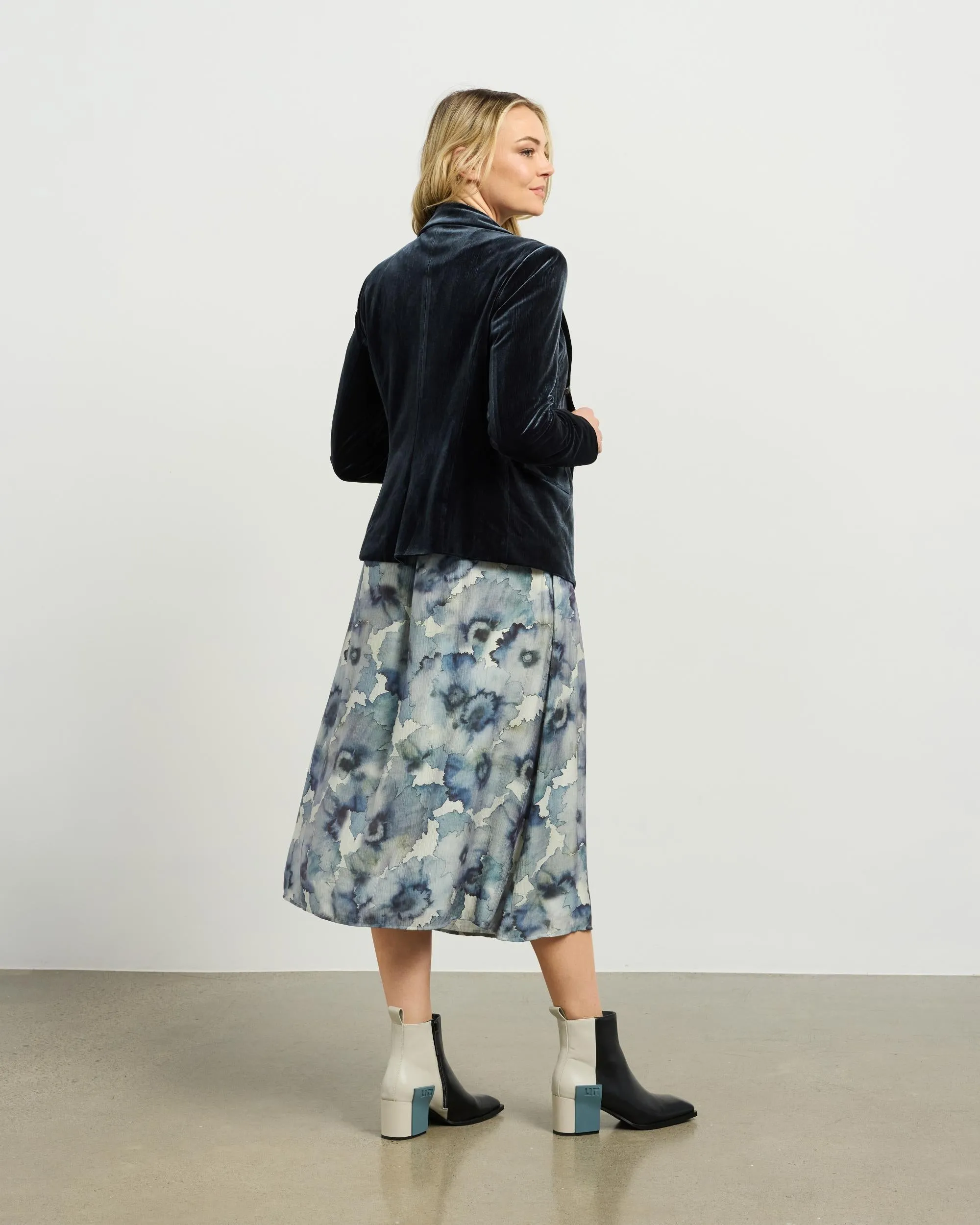 et alia Ashton Blazer - Slate Vintage Velvet