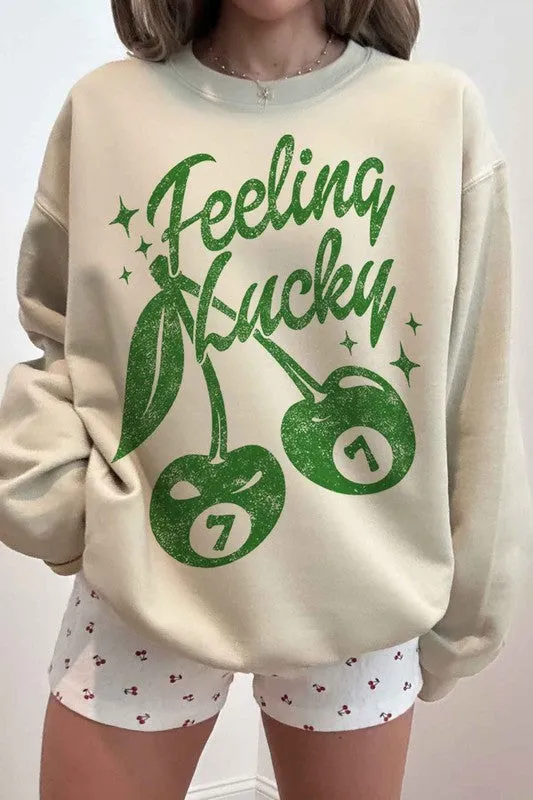 FEELIN LUCKY ST PATRICKS OVERSIZED SWEATSHIRT