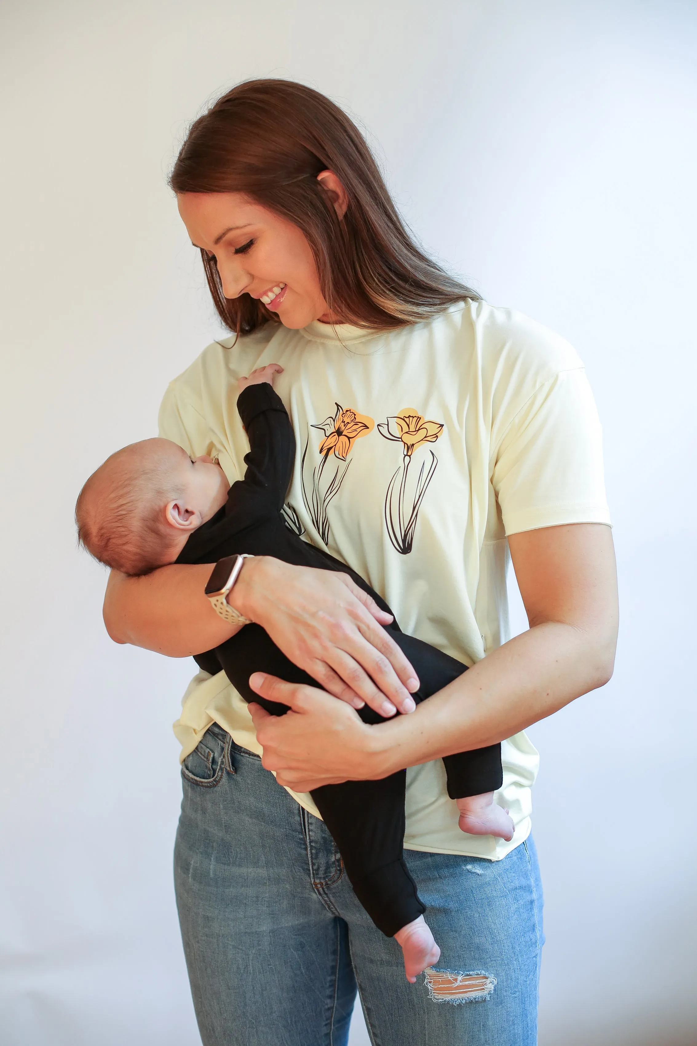 FINAL SALE Relaxed Fit Zip Breastfeeding Tee - CREAM