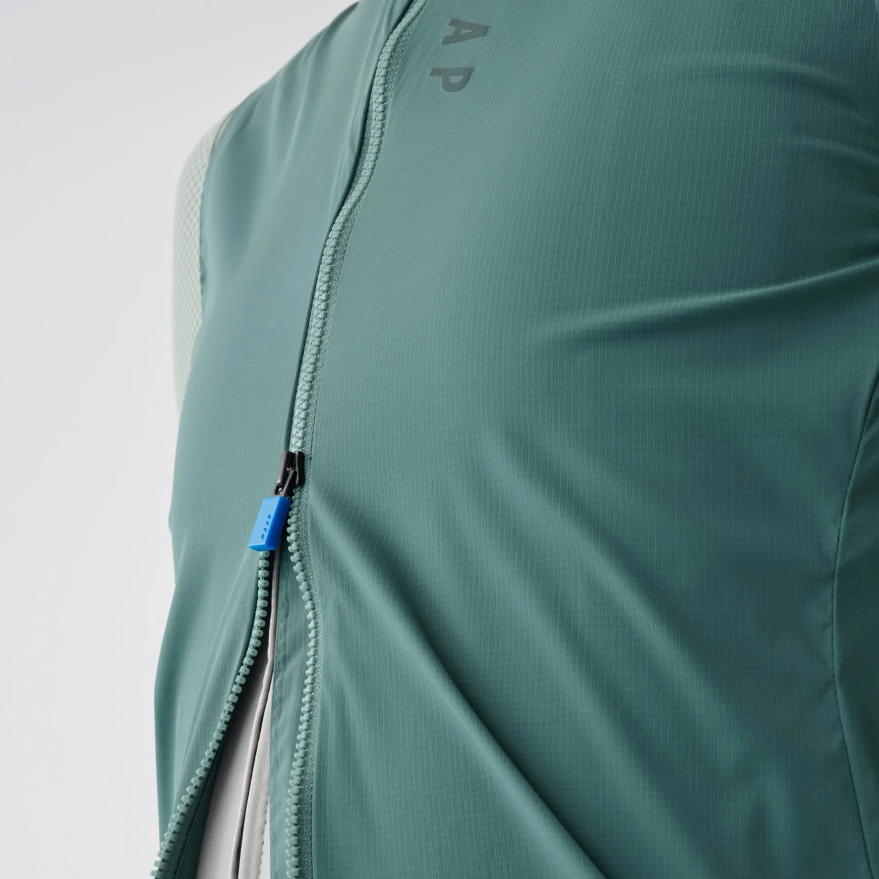 Flow Vest - Dark Balsam