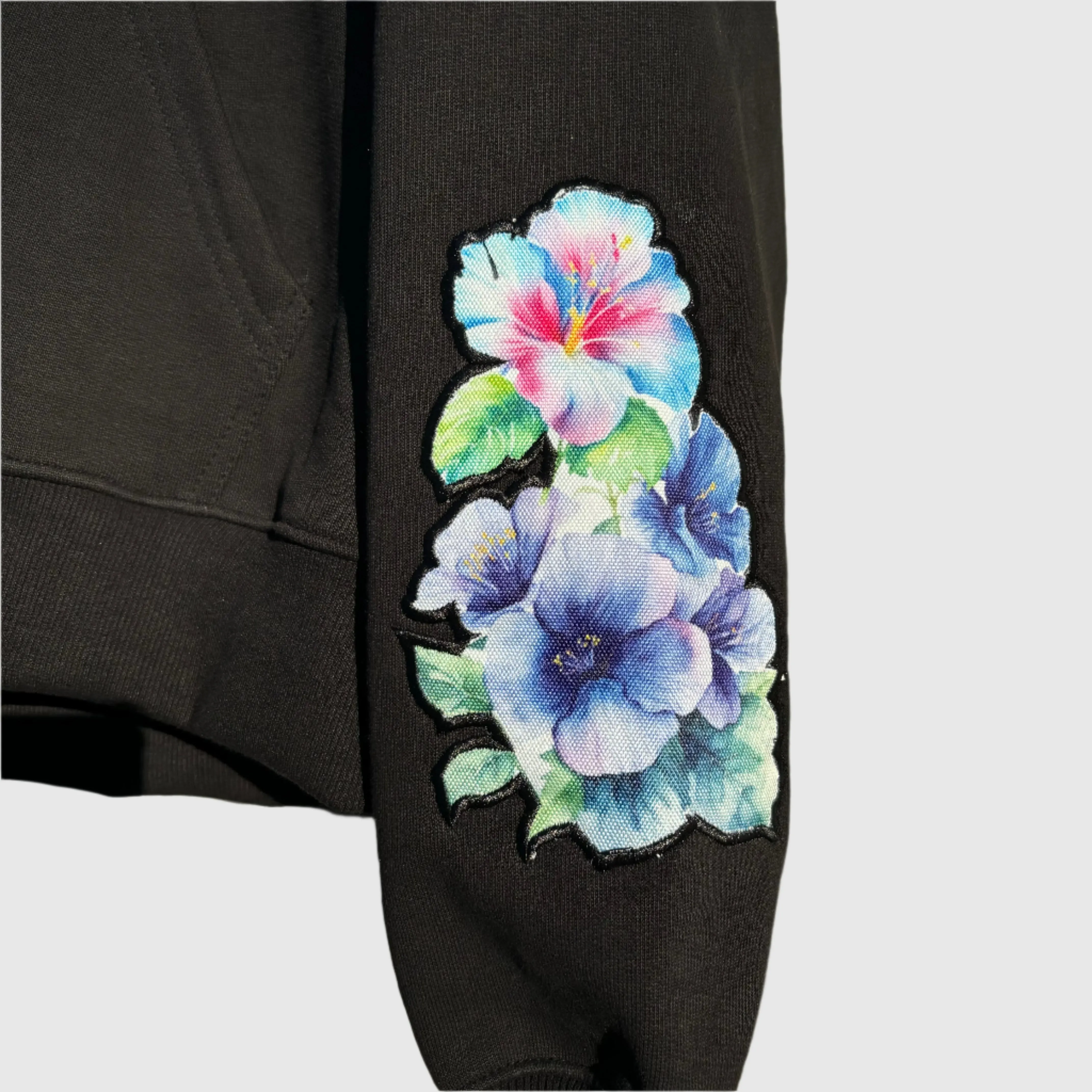 'GIVE FLOWERS' HOODIE
