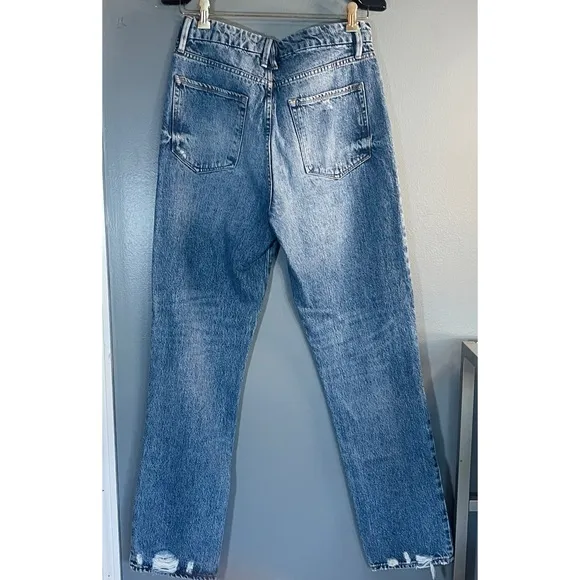 Good American Intentionally Destroyed Distressed High Waist Relaxed Fit JeanSz 6