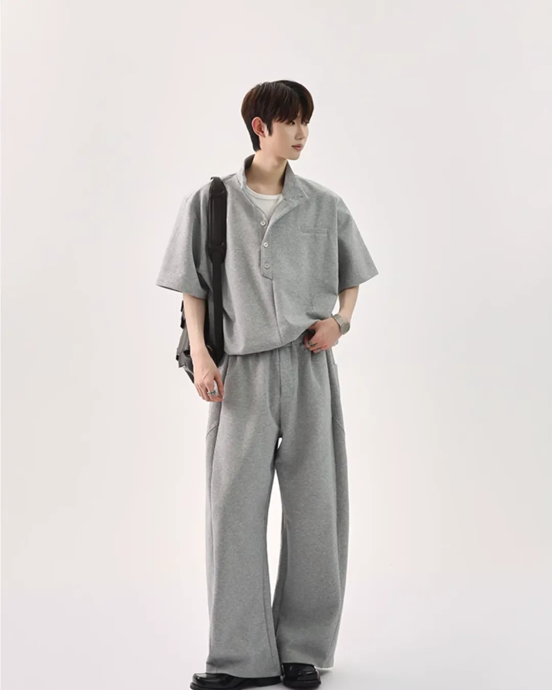 Half Button Short Sleeve Top / Sweat Wide Pants CBJ0119