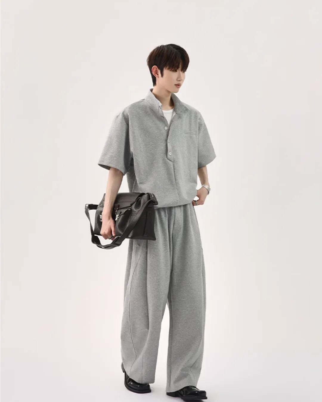 Half Button Short Sleeve Top / Sweat Wide Pants CBJ0119