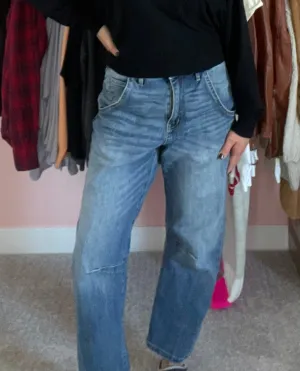 High Waisted Barrel-Leg Jeans