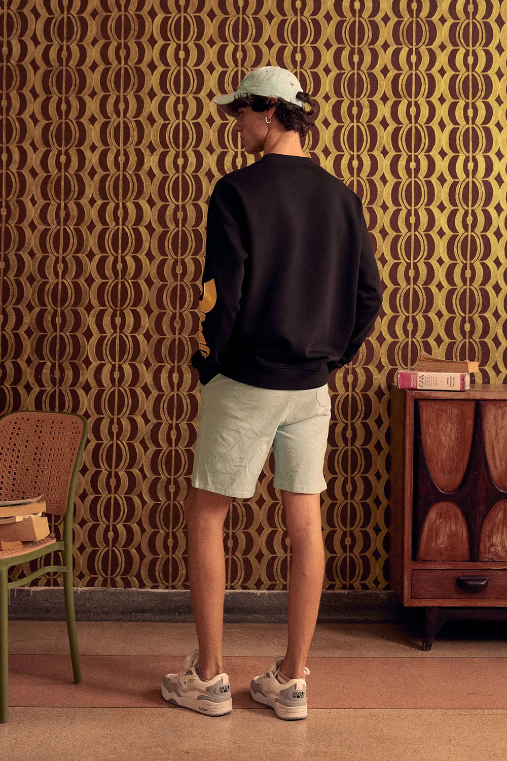 Melty Daffy Sweatshirt