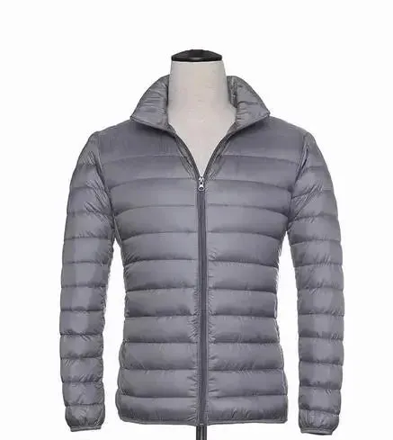 Men's Remi Hooded Jacket: Sleek and Ultralight