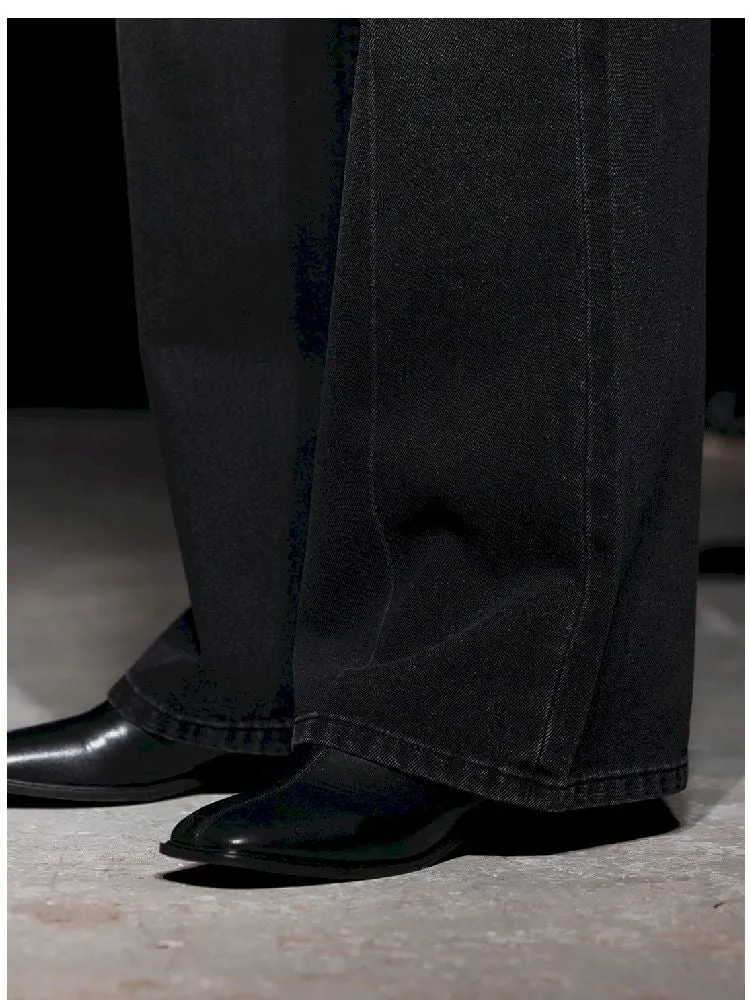 Midline Relaxed Fit Black Jeans