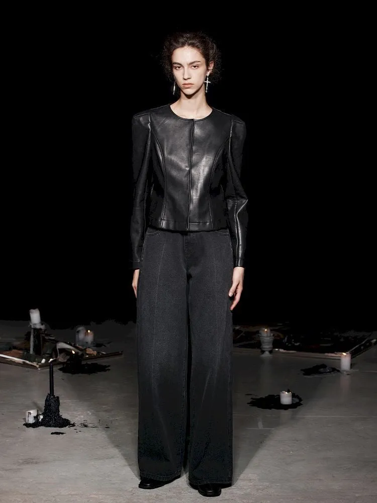 Midline Relaxed Fit Black Jeans
