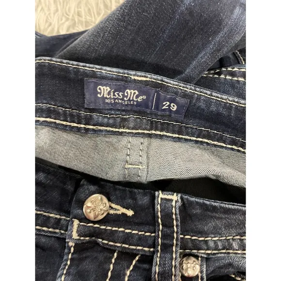 Miss Me Curvy Crop Jeans Sz 29 Stretch Cuffed Faux Flap Pocket Angel Wing Sequin