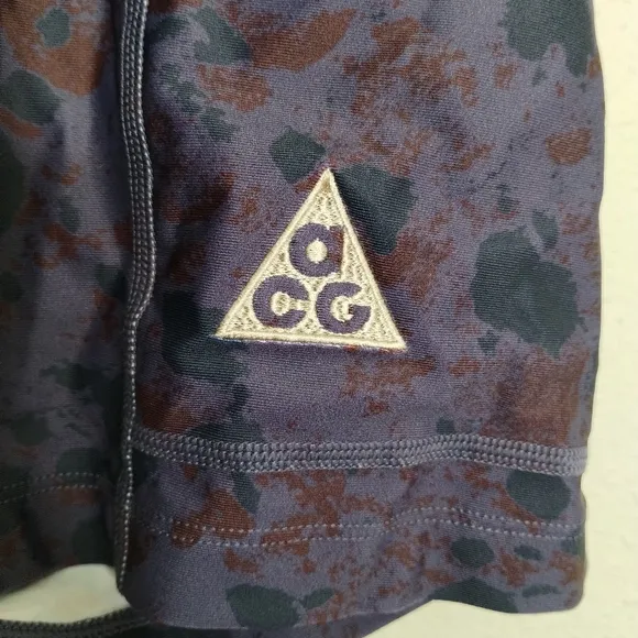 NIKE ACG Dri-Fit Crater Lookout Bike Shorts Women's Size Medium DC9883