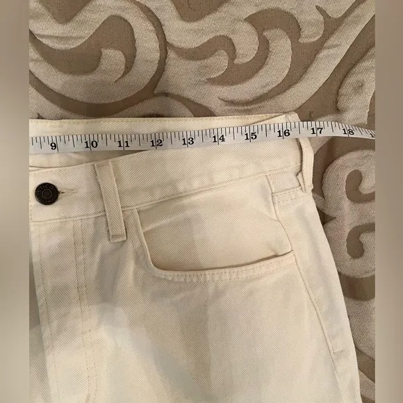 NWOT-Etica Stanton High-Rise Relaxed Cuff Jeans, size 30, cream color, NWOT