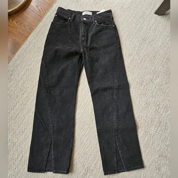 NWT Aberceombie &amp; Fitch Black Relaxed High Rise Jeans with Slit- size 27