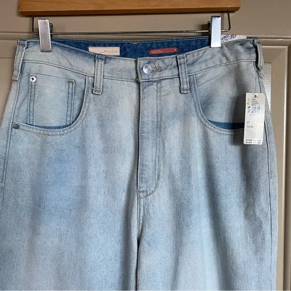 NWT Anthropologie Pilcro The Joey High-Rise Relaxed Jeans Light Denim 27