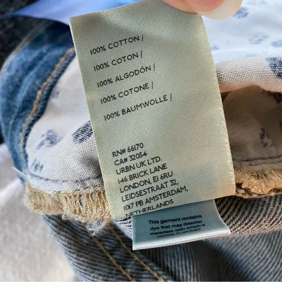 NWT Anthropologie Pilcro The Joey High-Rise Relaxed Jeans Light Denim 27