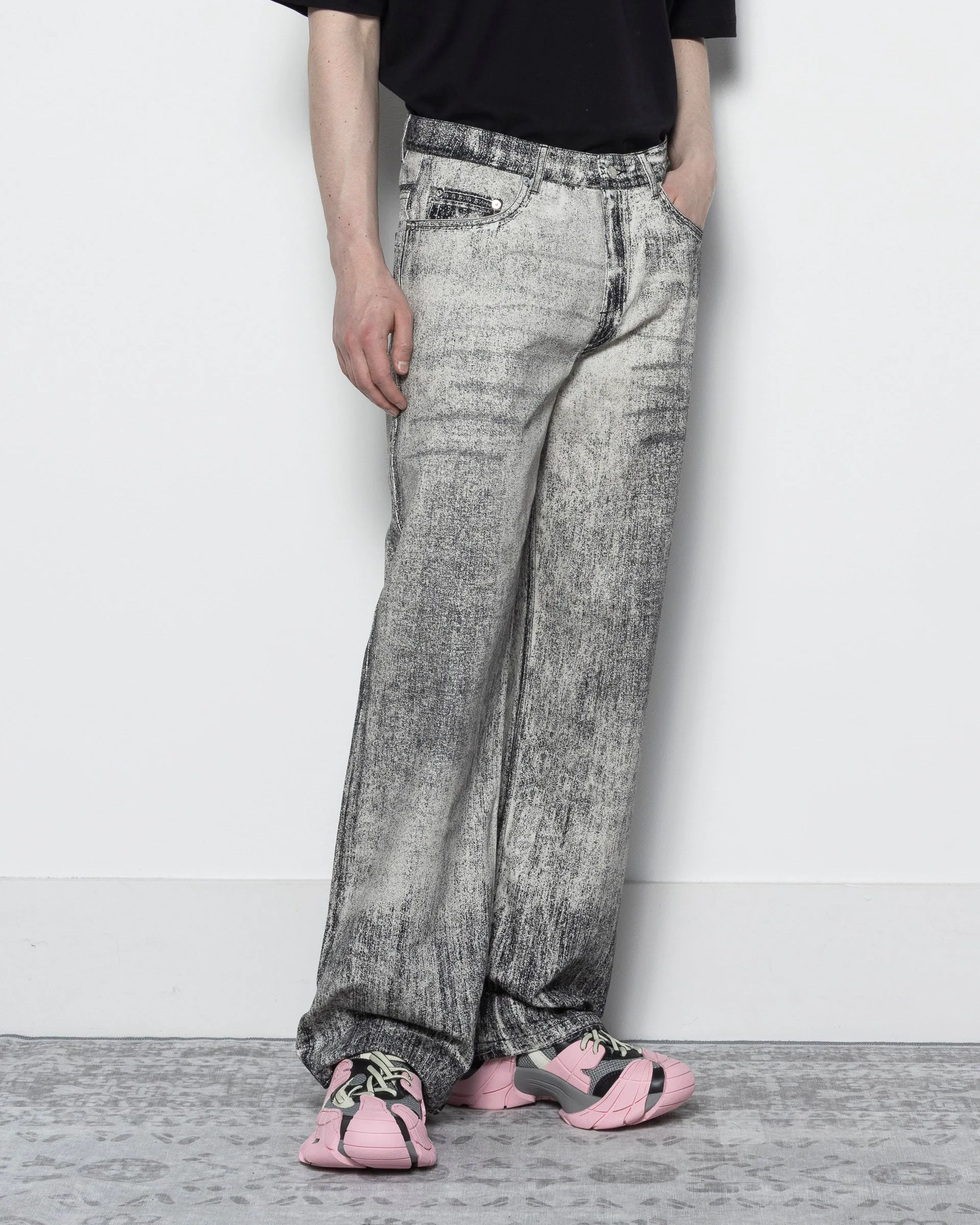 Paint Denim Jeans in Faded Black