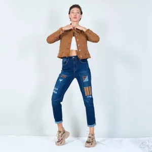 Patched Distressed Boyfriend jJeans