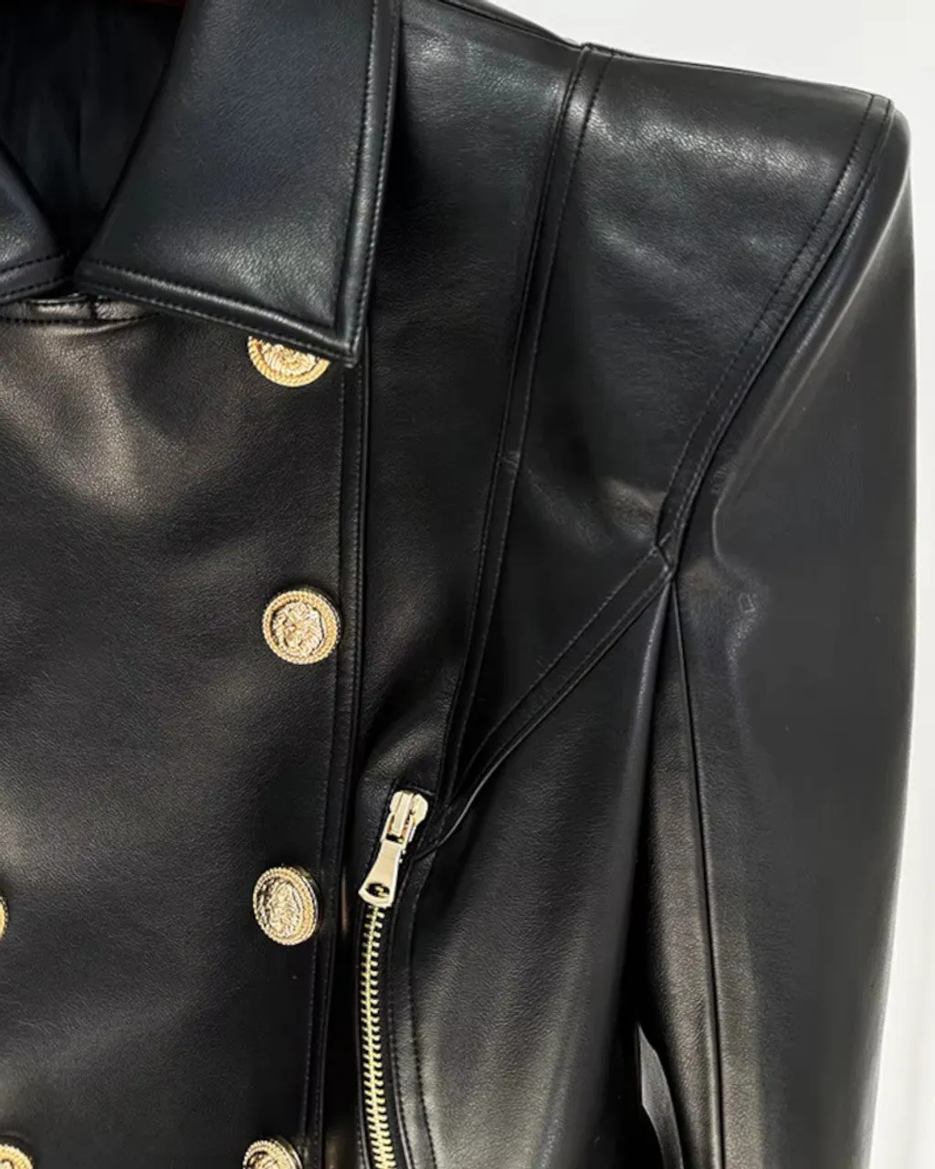 Perfecto cropped leather jacket in black