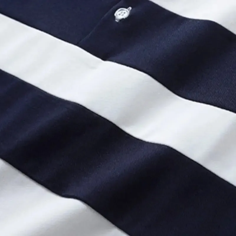 Polo bleu marine et blanc