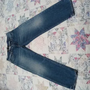 PRPS Delorean Mid Regular Fit Jeans Distressed NWT. Size 24