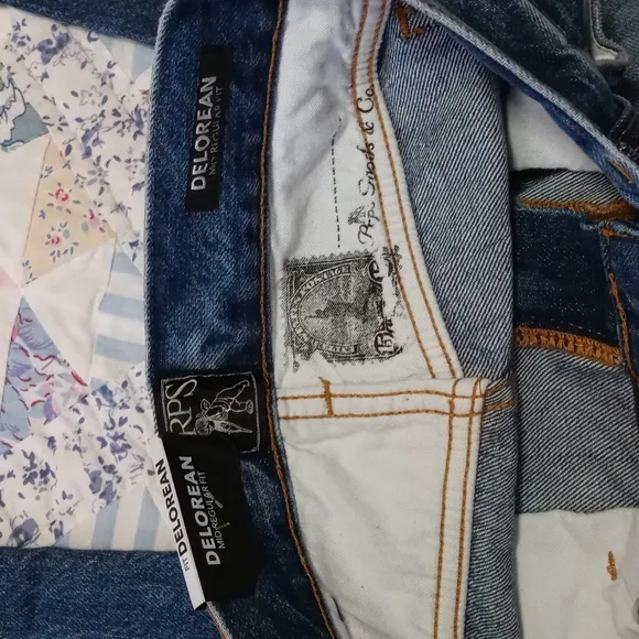 PRPS Delorean Mid Regular Fit Jeans Distressed NWT. Size 24