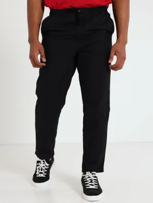 Relaxed Fit Chino - Black
