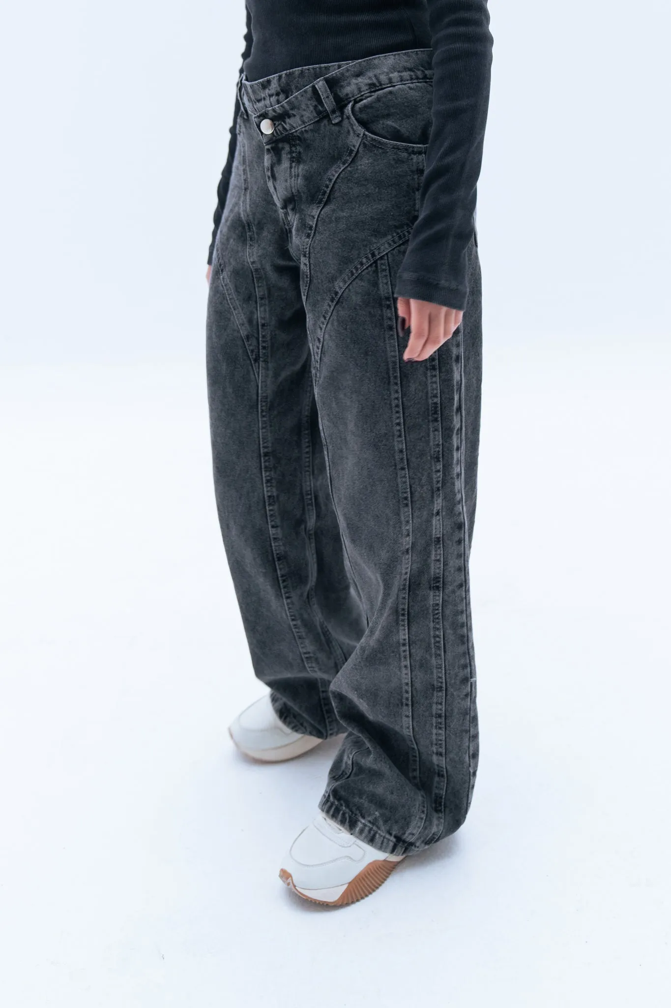 River Relaxed Fit Straight Leg In Black Jeans