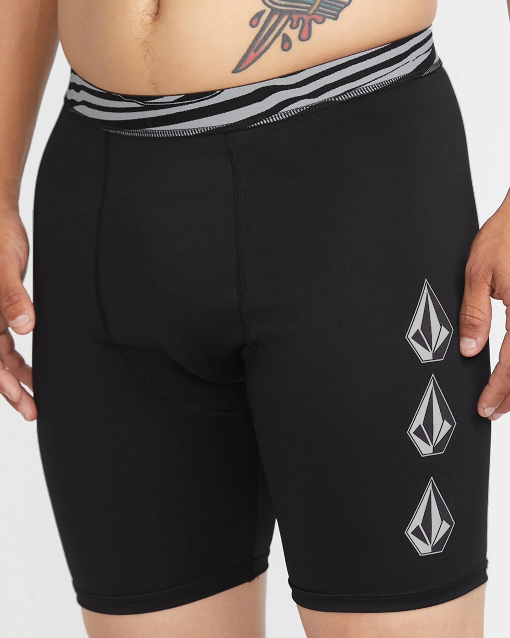 Short Surf Vitals J Robinson - BLACK