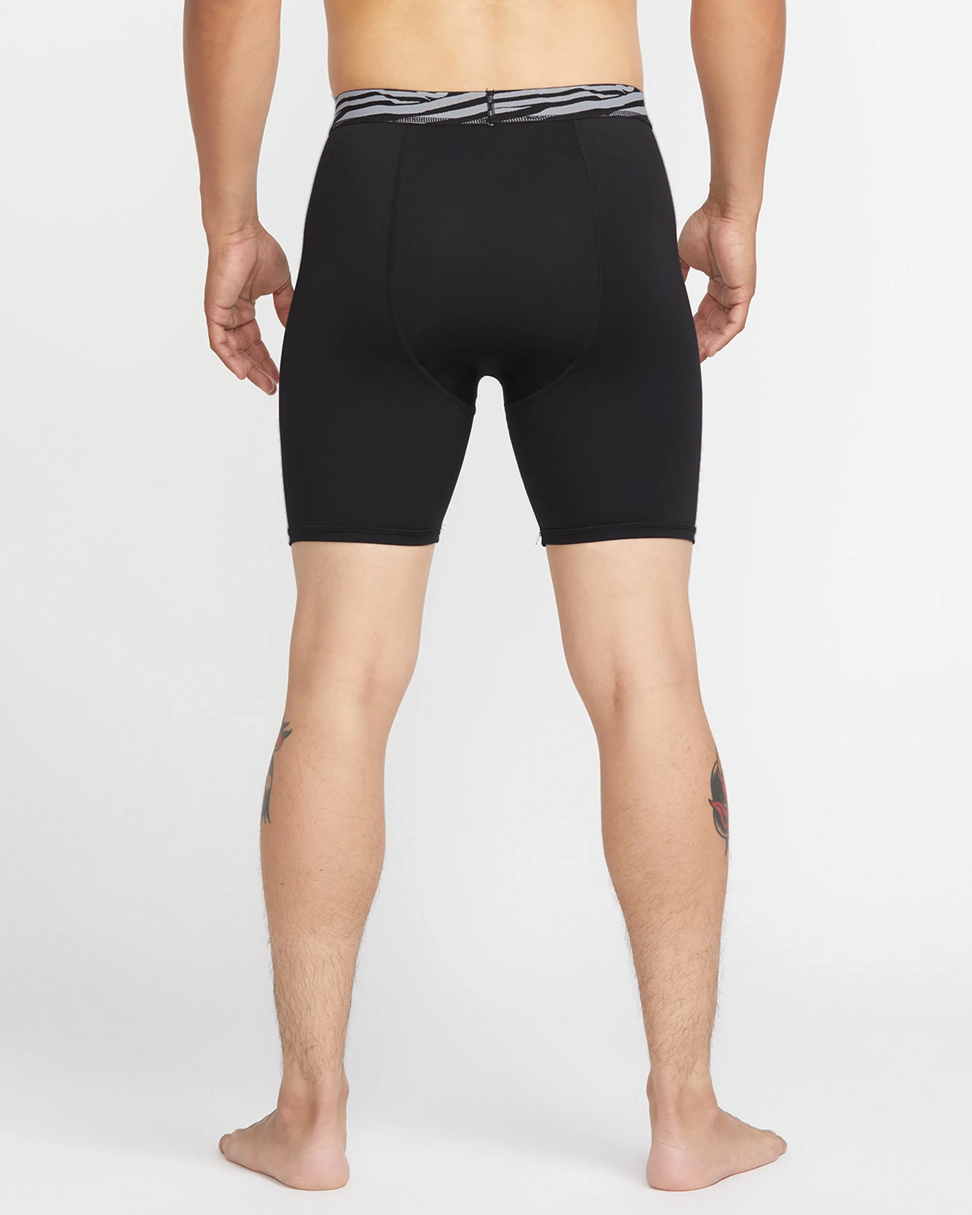 Short Surf Vitals J Robinson - BLACK