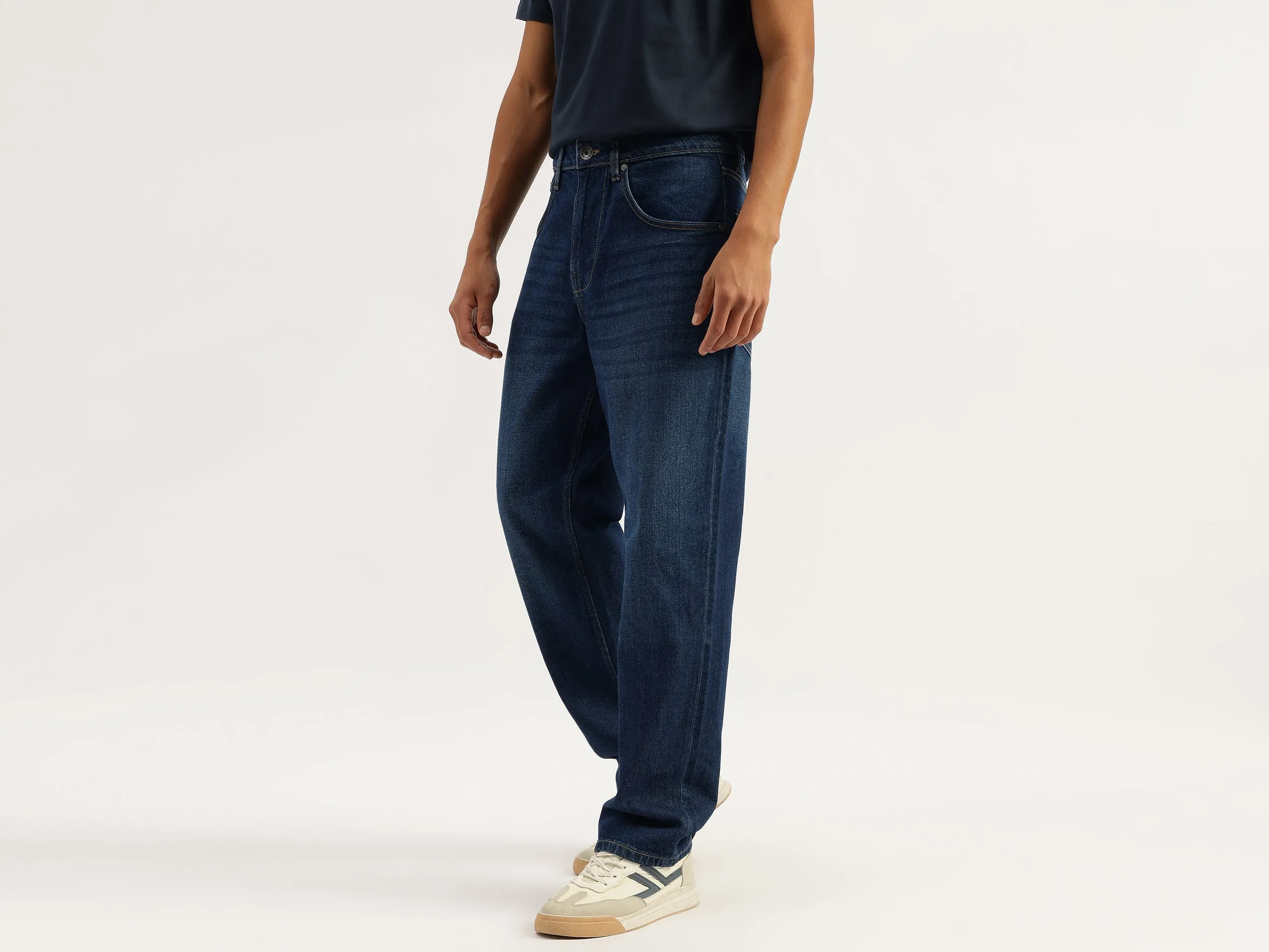 Solid Baggy Fit Mid Wash Jeans