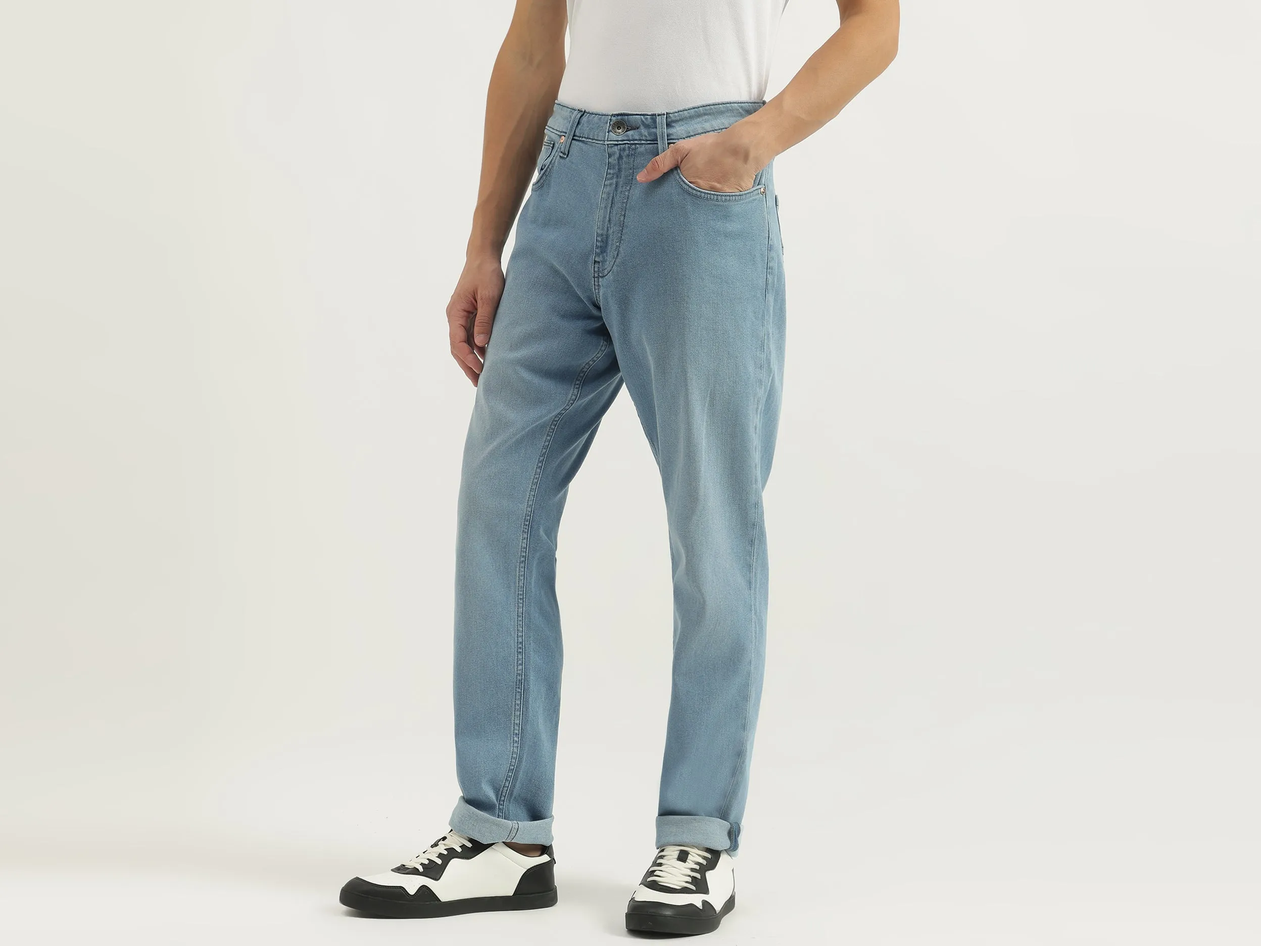 Solid Relaxed Fit Jeans