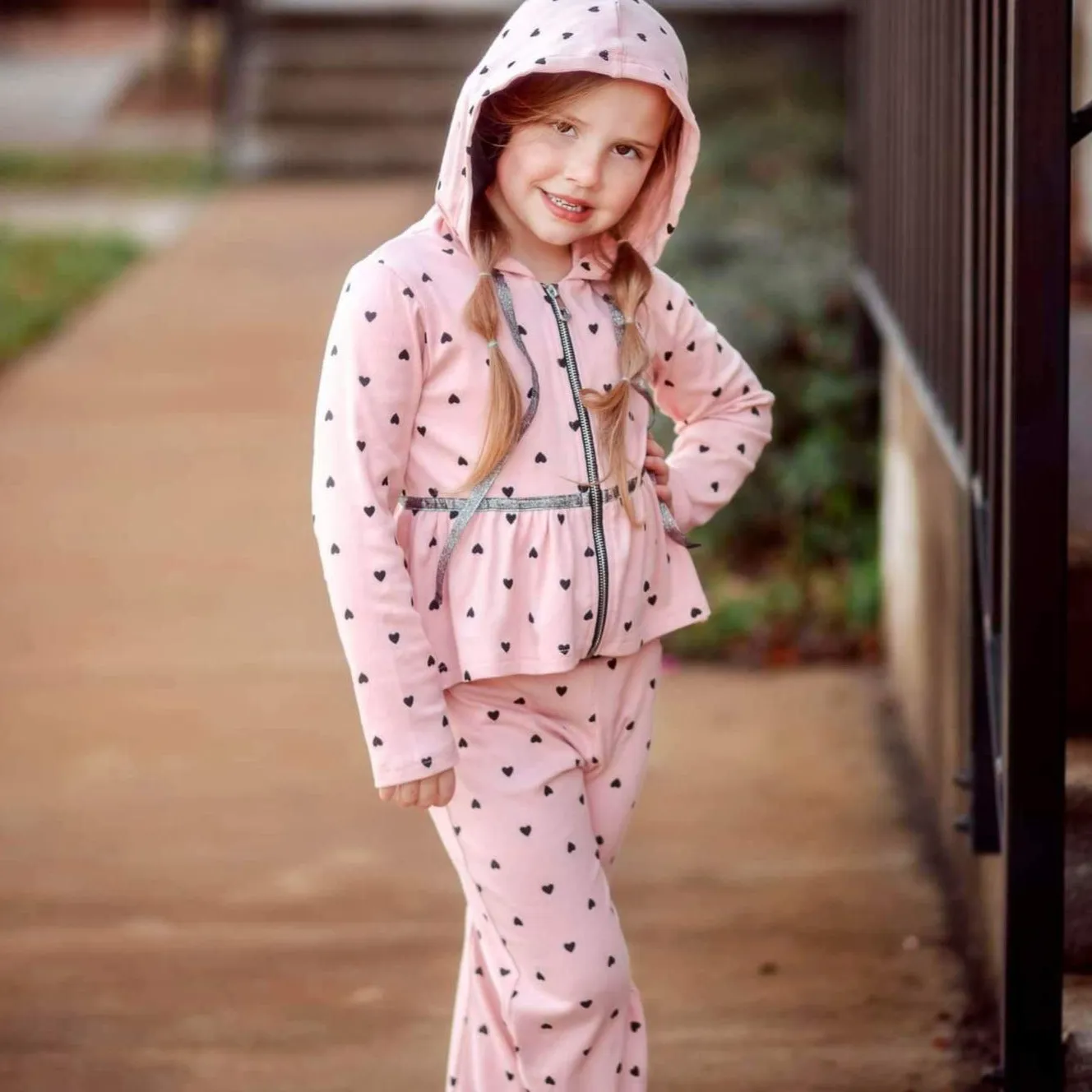 Sophie’s Sweet Heart leggy Hoodie set rts (2, &16 only)