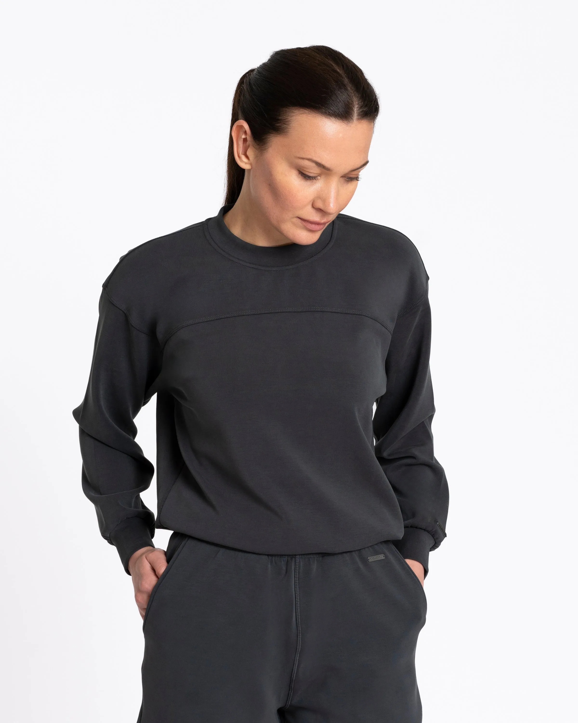 Studio UltraSoft Crew Black