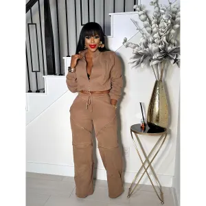 THE RUNWAY ZIPPER SWEATPANTS SET