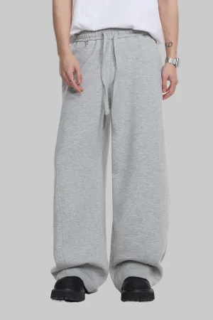 Wide-Leg Fleece Jogger