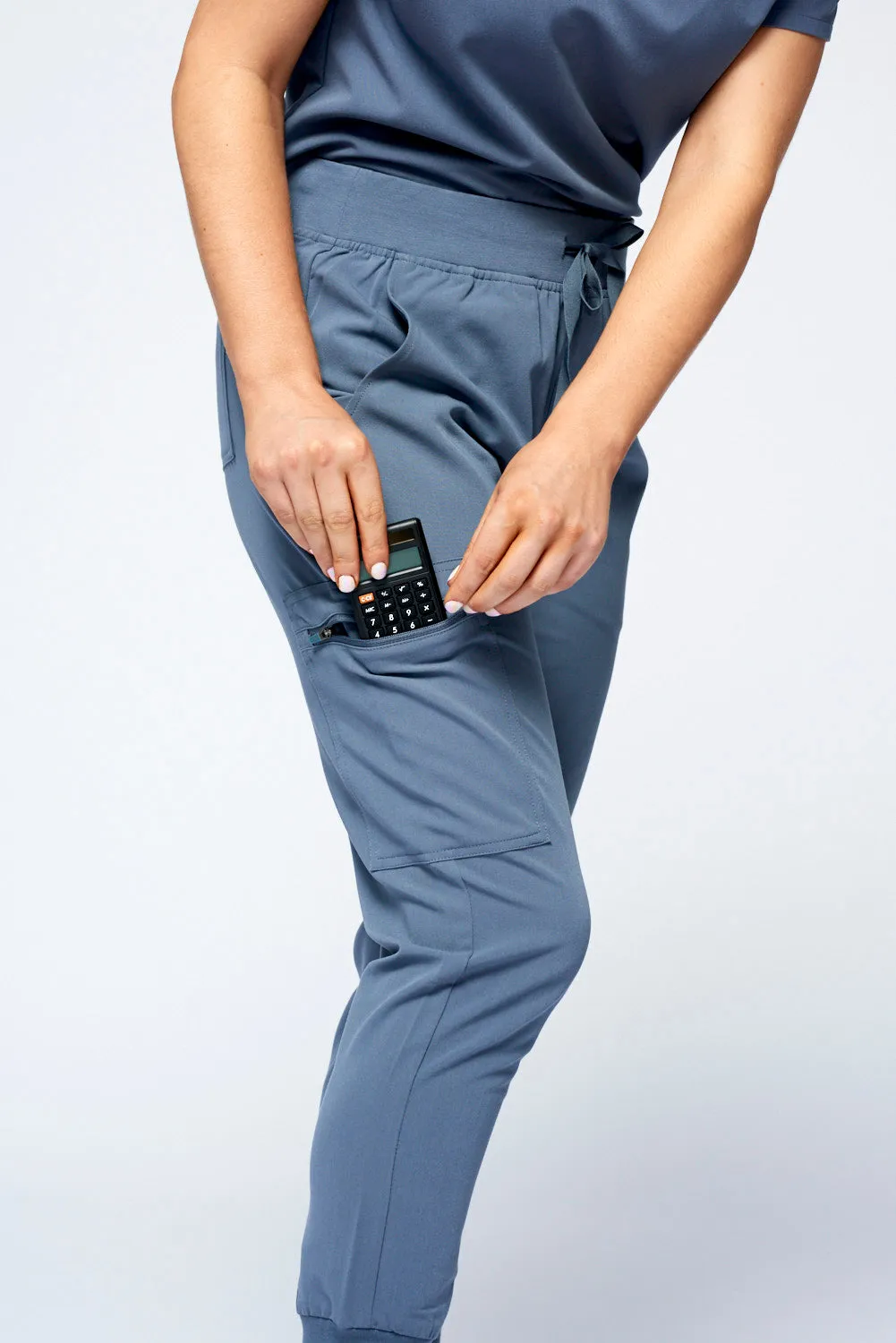 Women's 6-Pocket Jogger